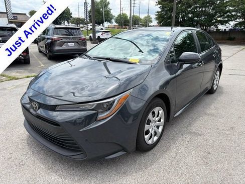 Used 2024 Toyota Corolla LE FWD image 7