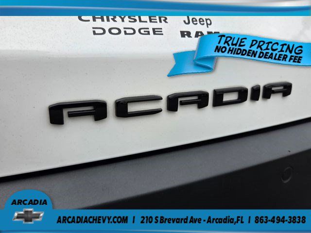Used 2022 GMC Acadia SLE w/ Driver Convenience Package FWD image 12