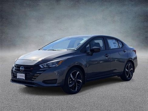 New 2025 Nissan Versa SR w/ Trunk Package image 5