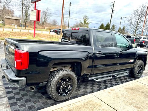 Used 2018 Chevrolet Silverado 1500 LTZ Z71 w/ LTZ Plus Package image 8