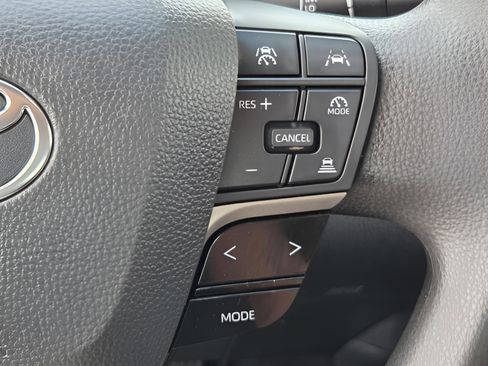 Certified 2025 Toyota Camry LE FWD image 22