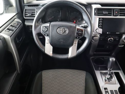Used 2021 Toyota 4Runner SR5 image 10