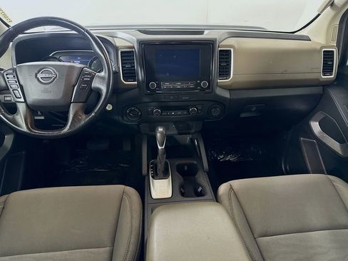 Used 2022 Nissan Frontier SV AWD/4WD image 18