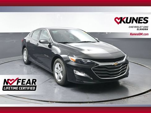 Used 2024 Chevrolet Malibu LT FWD image 1