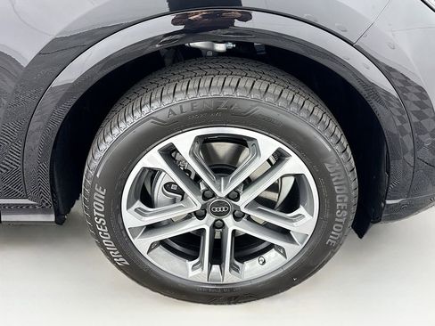 Used 2025 Audi Q5 Premium AWD/4WD image 33