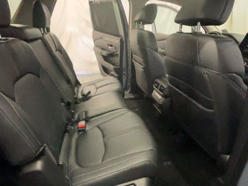 Certified 2023 Honda Pilot Touring image 22