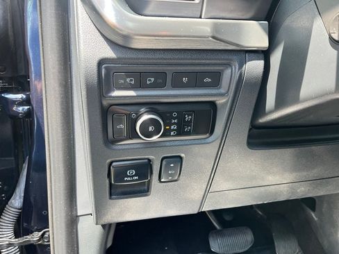 Used 2023 Ford F150 Lariat w/ Equipment Group 502A High AWD/4WD image 39