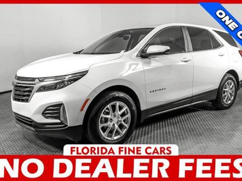 Used 2022 Chevrolet Equinox LT FWD image 1