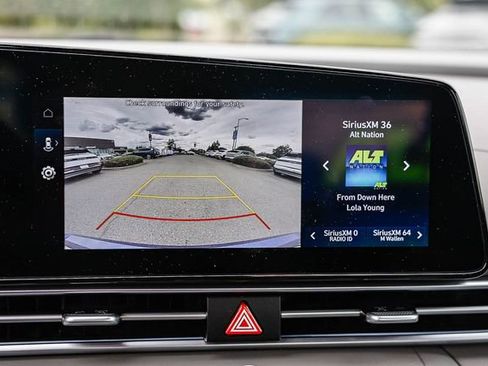 Used 2025 Hyundai Elantra SEL FWD image 20