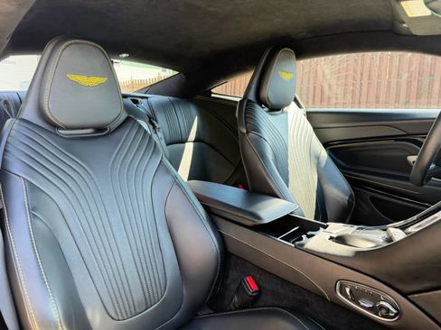 Used 2020 Aston Martin DB11 Coupe RWD image 27