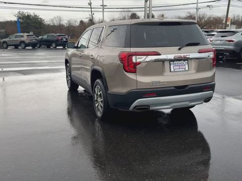 Certified 2022 GMC Acadia SLE image 7