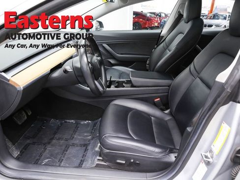 Used 2018 Tesla Model 3 Long Range image 14