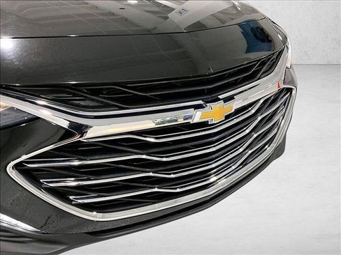 Used 2023 Chevrolet Malibu LT FWD image 29