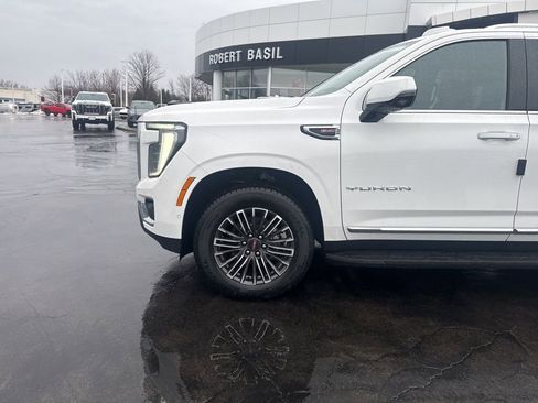 New 2026 GMC Yukon XL Elevation w/ Elevation Premium Package image 5