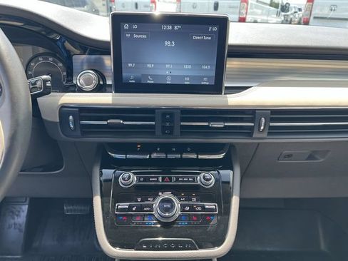 Used 2022 Lincoln Corsair AWD w/ Equipment Group 101A image 29