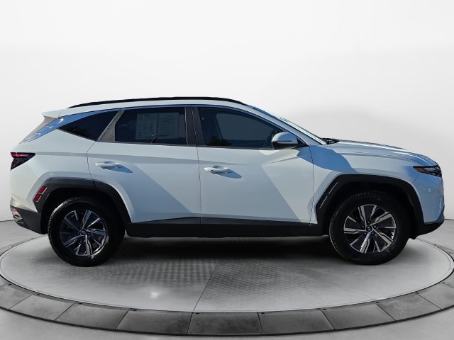Used 2022 Hyundai Tucson Blue AWD/4WD image 6