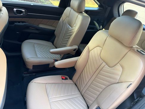 New 2026 Kia Sorento SX Prestige AWD/4WD image 12