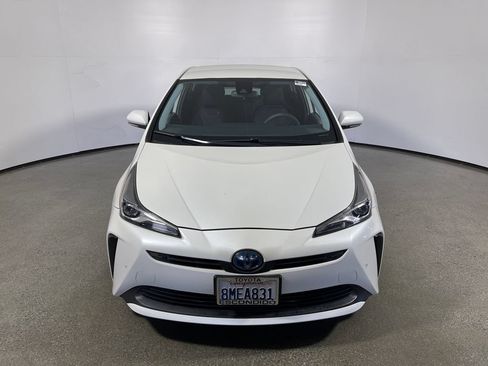 Certified 2019 Toyota Prius LE w/ Carpet Mat Package FWD image 8