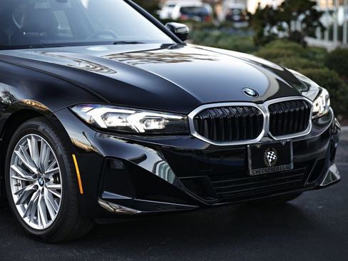 Used 2023 BMW 330i Sedan w/ Driving Assistance Package image 2