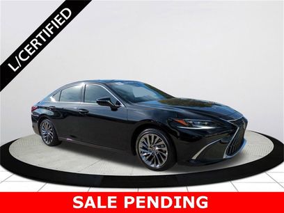 Certified 2022 Lexus ES 350 Ultra Luxury w/ Accessory Package