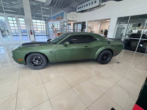 Used 2023 Dodge Challenger SRT Hellcat Redeye image 2