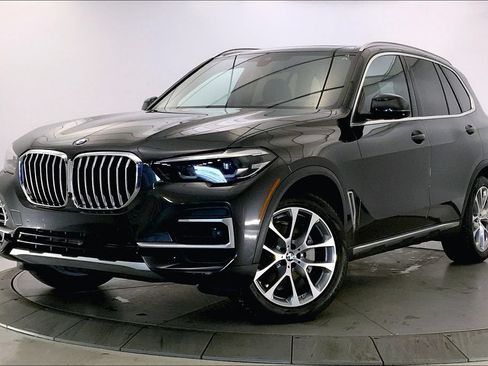 Certified 2023 BMW X5 xDrive40i w/ Premium Package AWD/4WD image 11