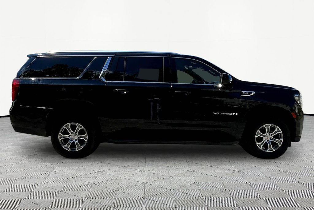 Used 2024 GMC Yukon XL SLE AWD/4WD image 8