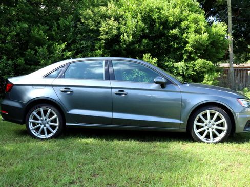 Used 2016 Audi A3 2.0T Premium image 4