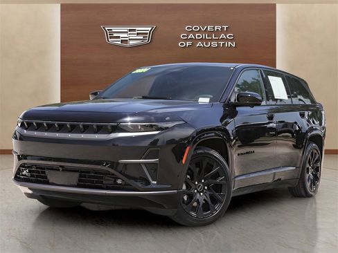 Used 2024 Jeep Wagoneer Launch Edition image 1