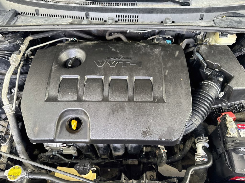 Used 2015 Toyota Corolla S FWD image 33