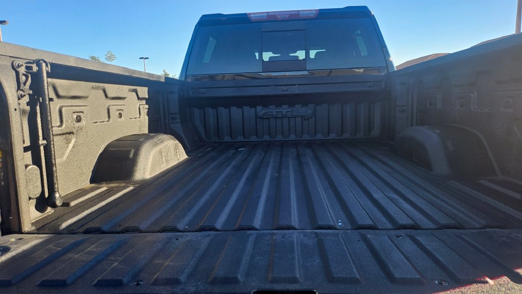 Used 2023 GMC Sierra 2500 AT4 w/ AT4 Premium Plus Package AWD/4WD image 14