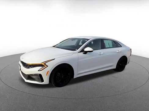 Used 2025 Kia K5 LXS image 8