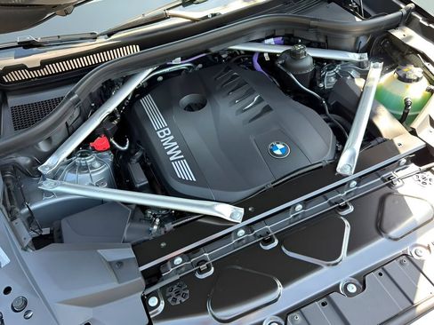 New 2026 BMW X5 xDrive40i AWD/4WD image 24