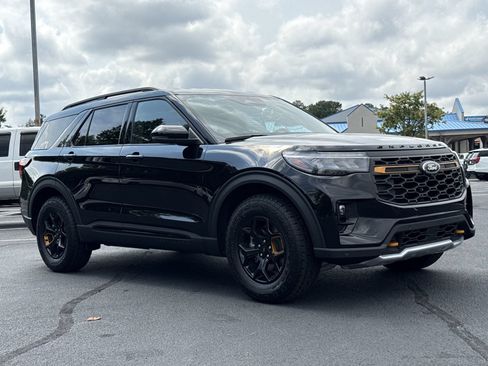 Used 2026 Ford Explorer Tremor w/ Tremor Convenience Package AWD/4WD image 32