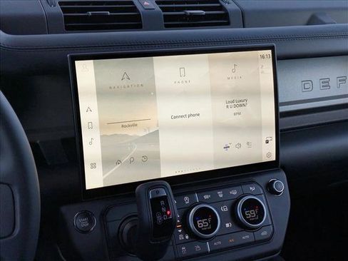 New 2026 Land Rover Defender 110 V8 image 12