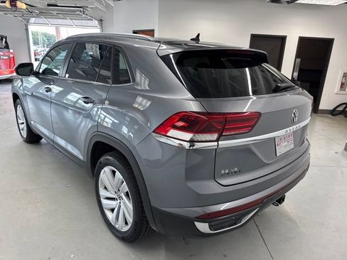 Used 2020 Volkswagen Atlas Cross Sport SE AWD/4WD image 9