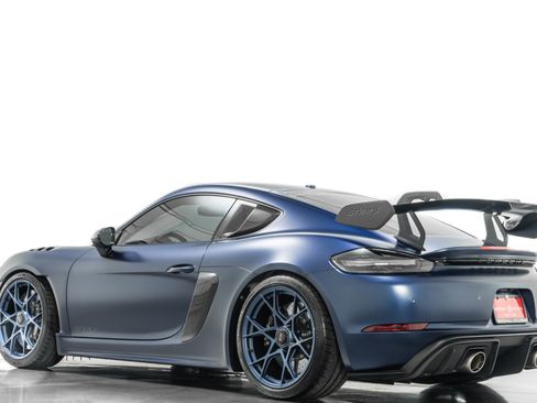 Used 2023 Porsche 718 Cayman GT4 RS RWD image 37