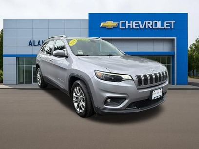 Used 2019 Jeep Cherokee Latitude Plus w/ Comfort/Convenience Group
