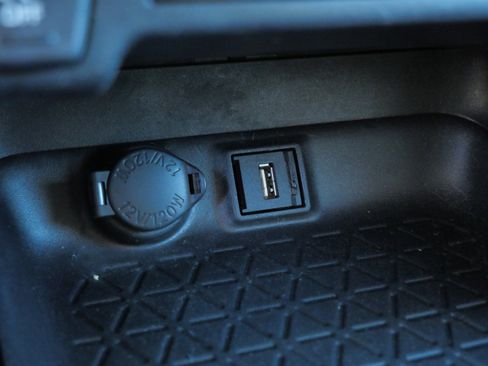 Certified 2020 Toyota RAV4 LE image 32