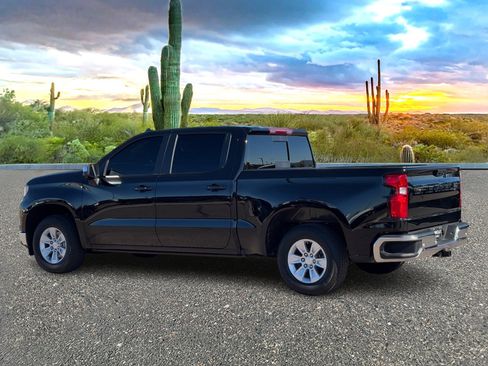 Used 2025 Chevrolet Silverado 1500 LT w/ Safety Package image 4