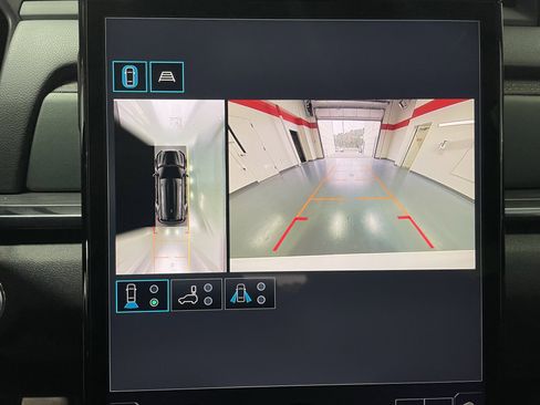 New 2026 GMC Terrain AT4 w/ Convenience Package III image 19