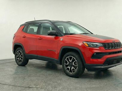 Used 2025 Jeep Compass Trailhawk