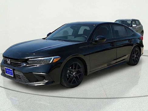 Used 2024 Honda Civic Sport image 3