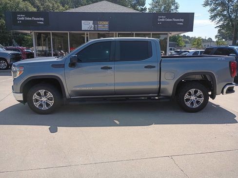 Used 2020 GMC Sierra 1500 4x4 Crew Cab w/ Sierra Value Package image 1