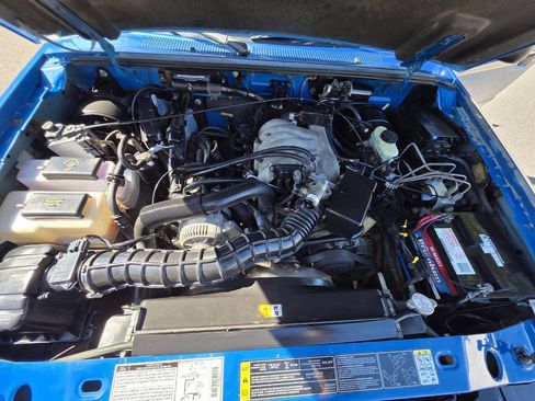 Used 2001 Ford Ranger XLT image 12