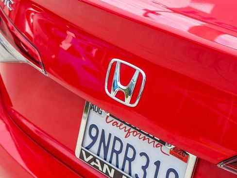 Used 2024 Honda Civic Sport image 9