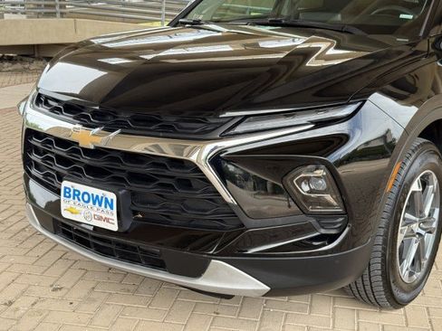 Used 2025 Chevrolet Blazer LT FWD image 14