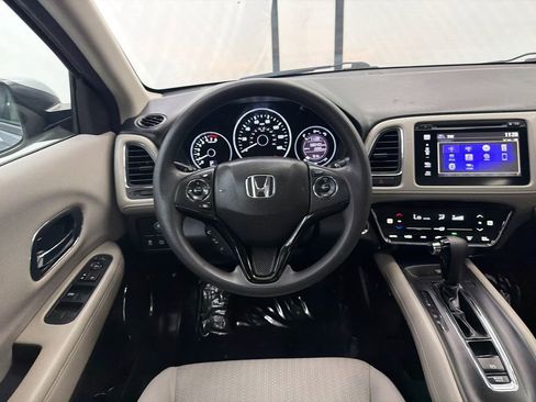 Used 2017 Honda HR-V EX image 23