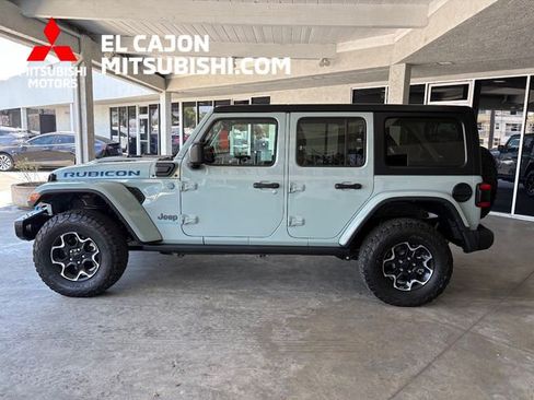 Used 2023 Jeep Wrangler Unlimited Rubicon 4xe w/ Steel Bumper Group AWD/4WD image 7