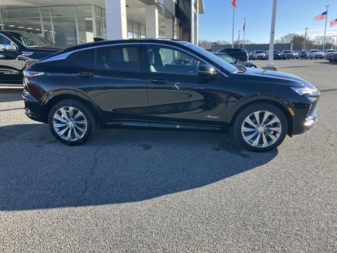 New 2026 Buick Envista Avenir image 10